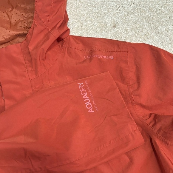Craghoppers Treviso Men's Orange Breathable Lightweight Packable Hiking Jacket - Picture 2 of 8